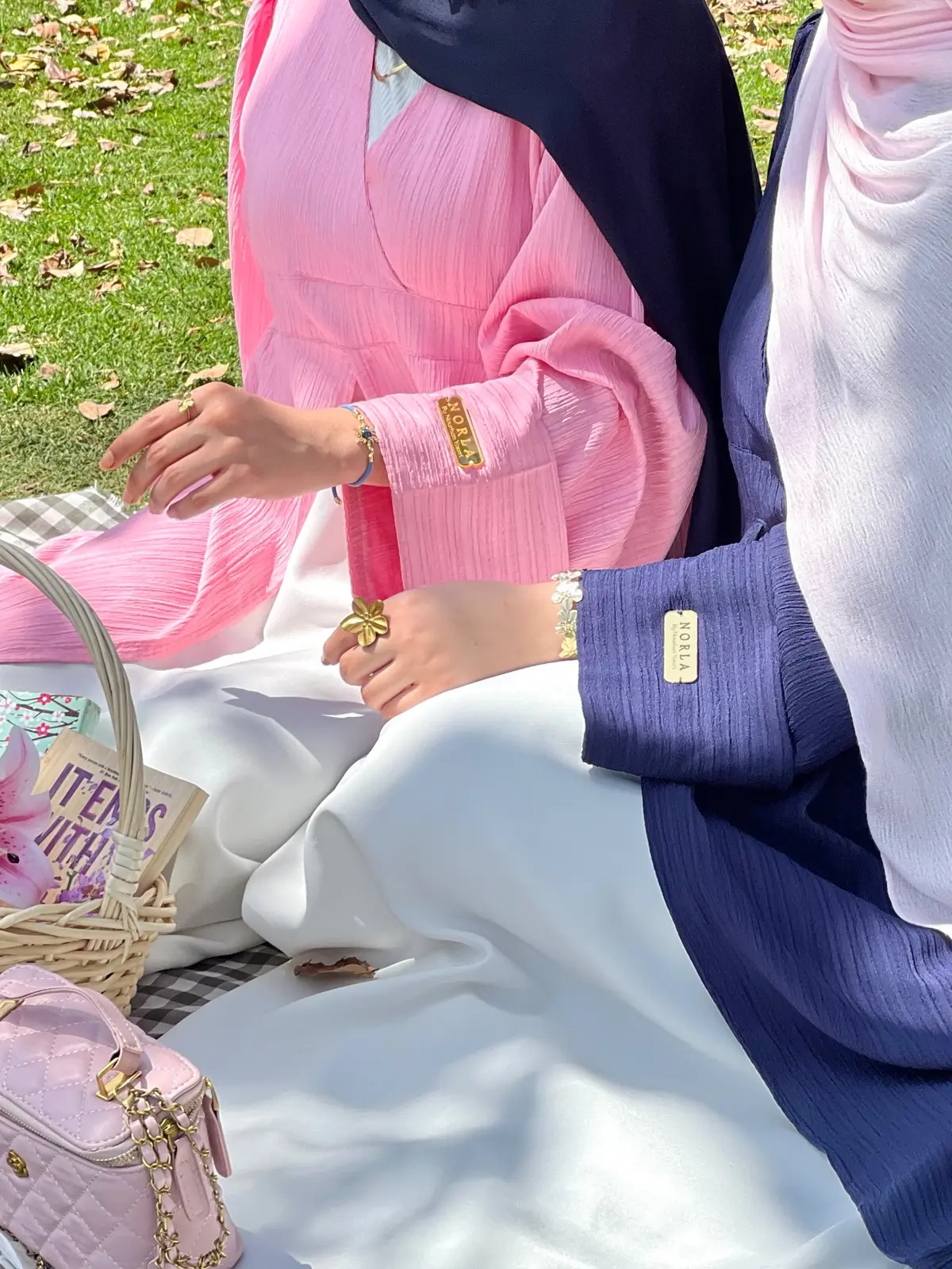 LUNA OPEN DRESS